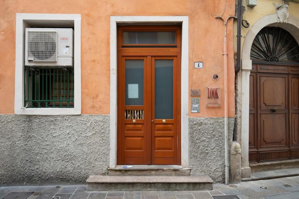 Enjoy Home - Appartamento Orologio, Piazza Dei Signori Padova Exterior photo